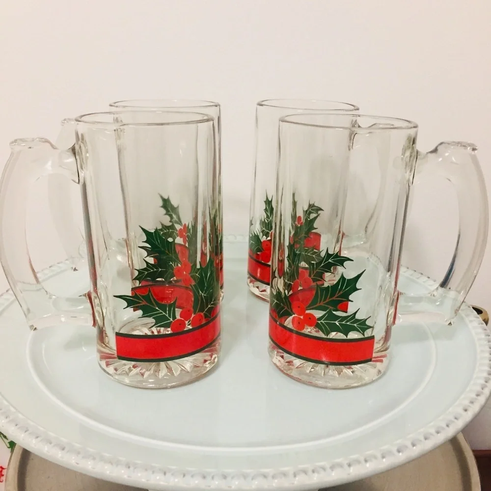 Set of 4 Holly Beer Mugs Christmas holiday vintage